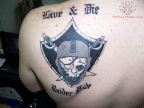 Live & Die – Oakland Raiders Back Shoulder Tattoo